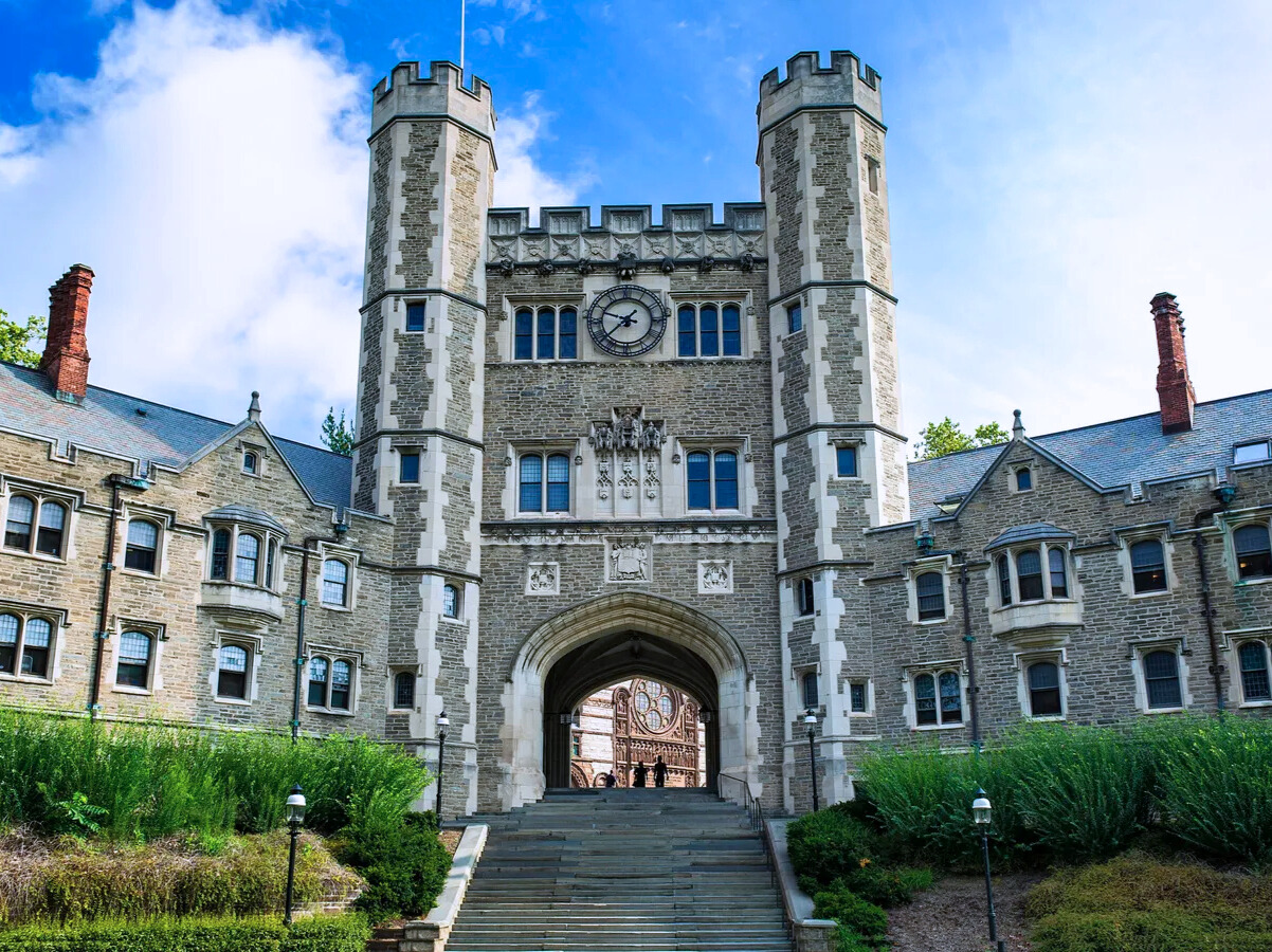 Princeton University logo